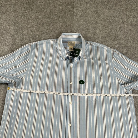LL Bean Mens Chambray Striped Short SleeveButton Down Shirt Traditional Fit XL - Picture 4 of 8
